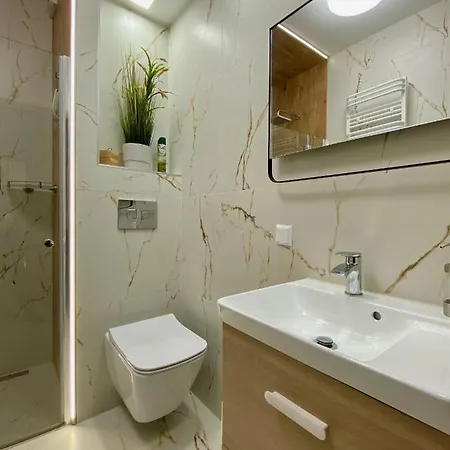 Apartament Dantis *